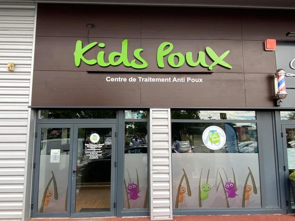 FRANCHISE KIDS POUX