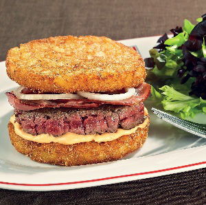 hamburger pomme de terre viande au menu des restaurants La Boucherie